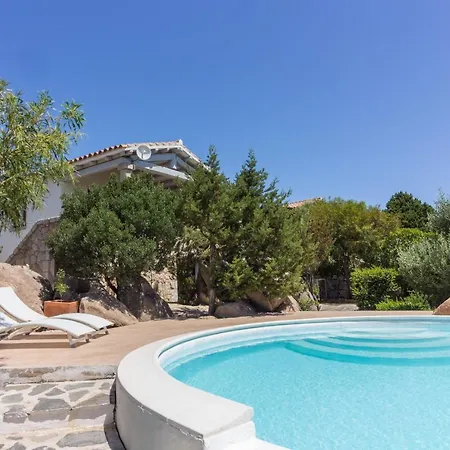 Villa Le Farfalle San Teodoro  Exterior foto