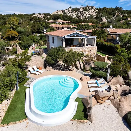 Villa Le Farfalle San Teodoro  Exterior foto